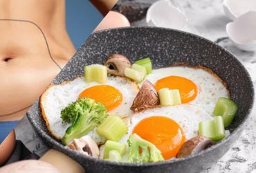 Яичницу способны испортить 2 ингредиента: от них вы жиреете, - диетолог