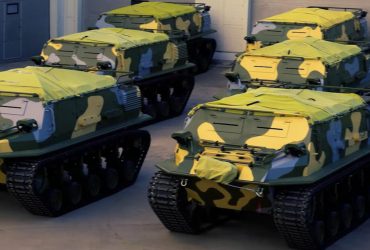 Як 100 років тому: в армію РФ почали надходити танкетки (відео)