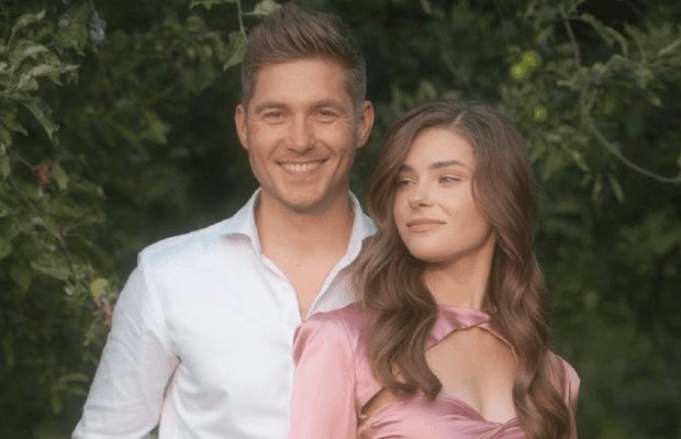 Дружина Остапчука публічно влаштувала сцену ревнощів: "Чіпайте своїх чоловіків" (відео)