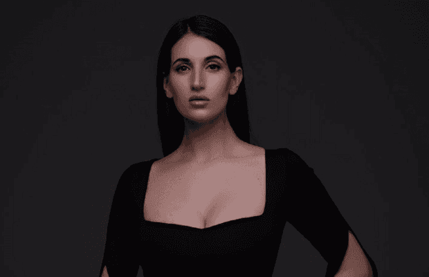 "Я знала Стипанюка люблячим чоловіком, але він виявився демоном", - снайперка Євгенія Емеральд