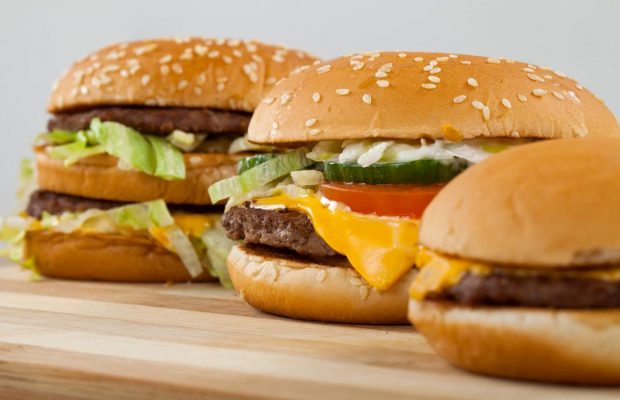 Колишня співробітниця McDonald’s розкрила секрети популярної мережі