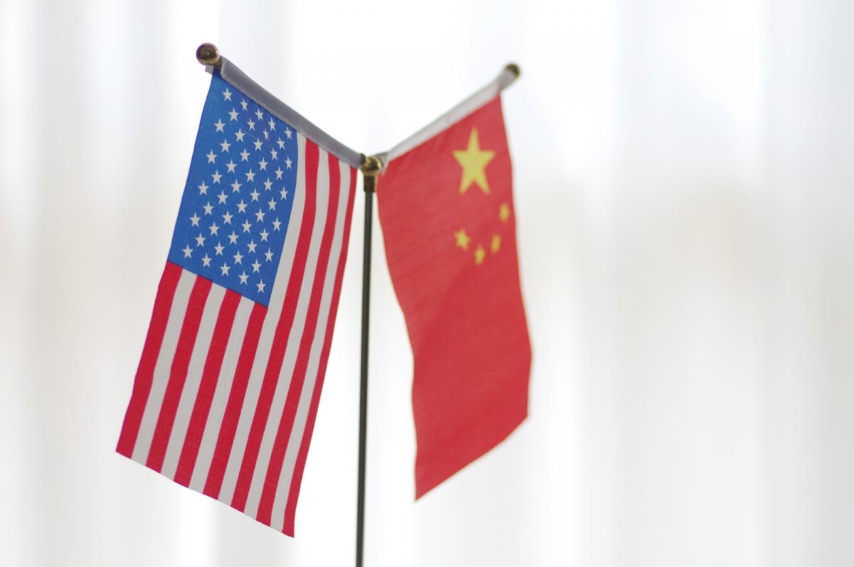 Байден также призвал утроить американские пошлины на китайскую металлопродукцию / фото ua.depositphotos.com
