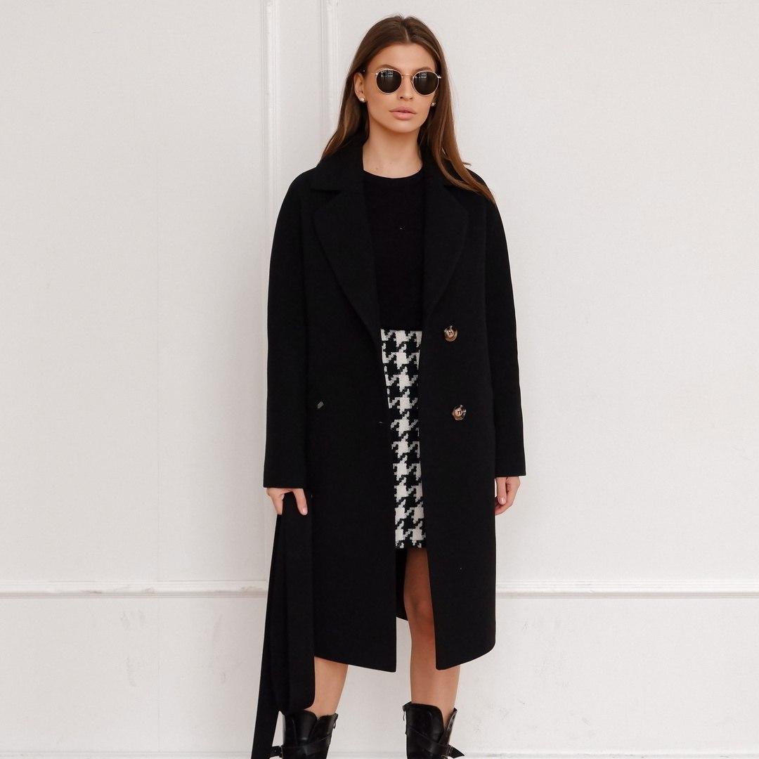 Будь бездоганною: стильні пальта, які варто обрати цієї осені (фото)