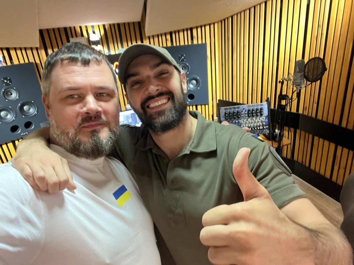Вадим Лисиця підтримує Віталія Козловського/ фото facebook.com/vadymlysytsia Вадим Лисиця підтримує Віталія Козловського/ фото facebook.com/vadymlysytsia