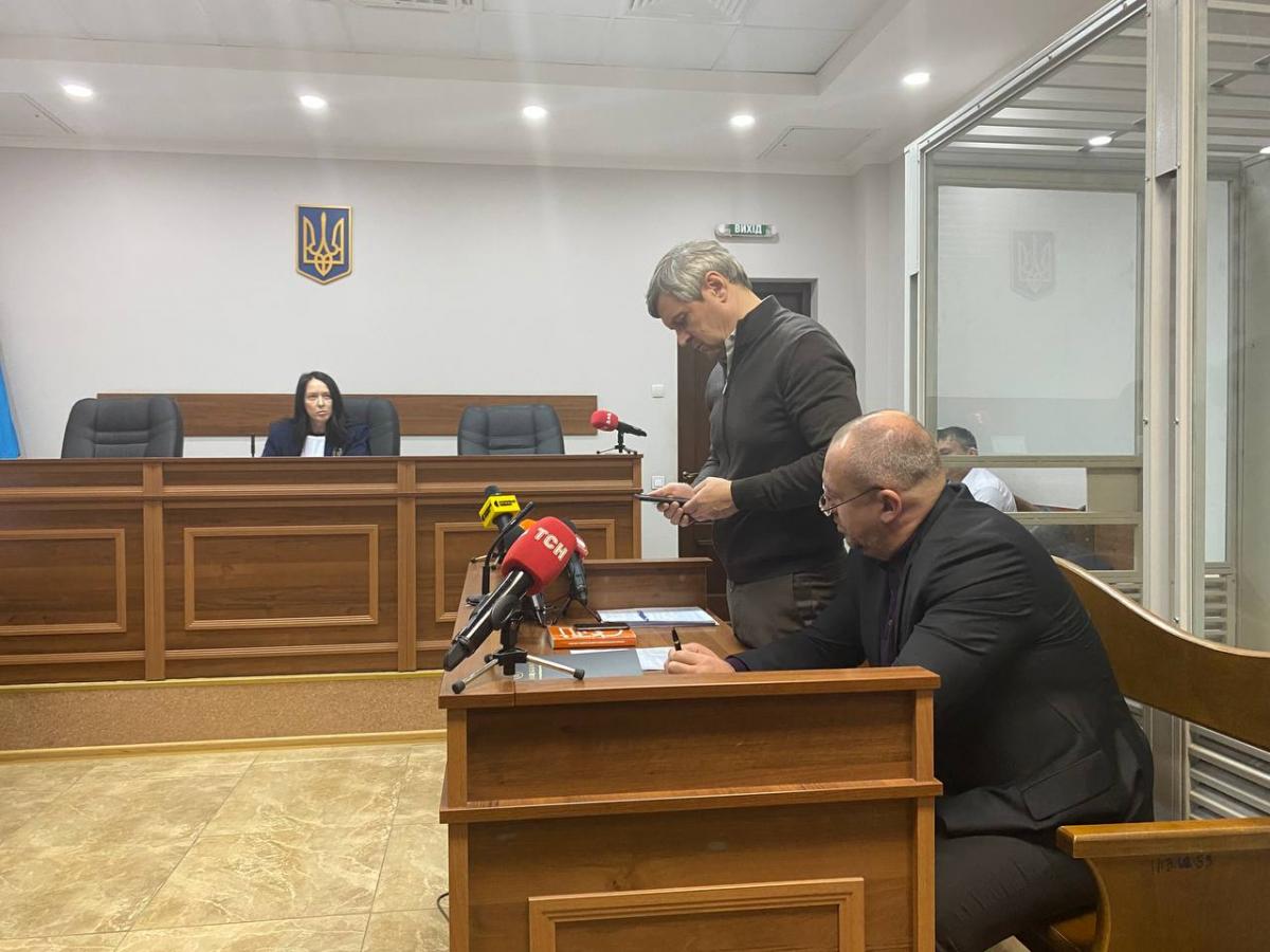Суд по изменении меры пресечения бизнесмену Коломойскому не состоялся /Фото Таня Поляковская, УНИАН Суд по изменении меры пресечения бизнесмену Коломойскому не состоялся /Фото Таня Поляковская, УНИАН