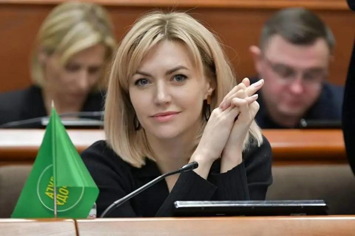 Київрада перевірить діяльність екологів, які спалили опудало депутатки Лимар Київрада перевірить діяльність екологів, які спалили опудало депутатки Лимар