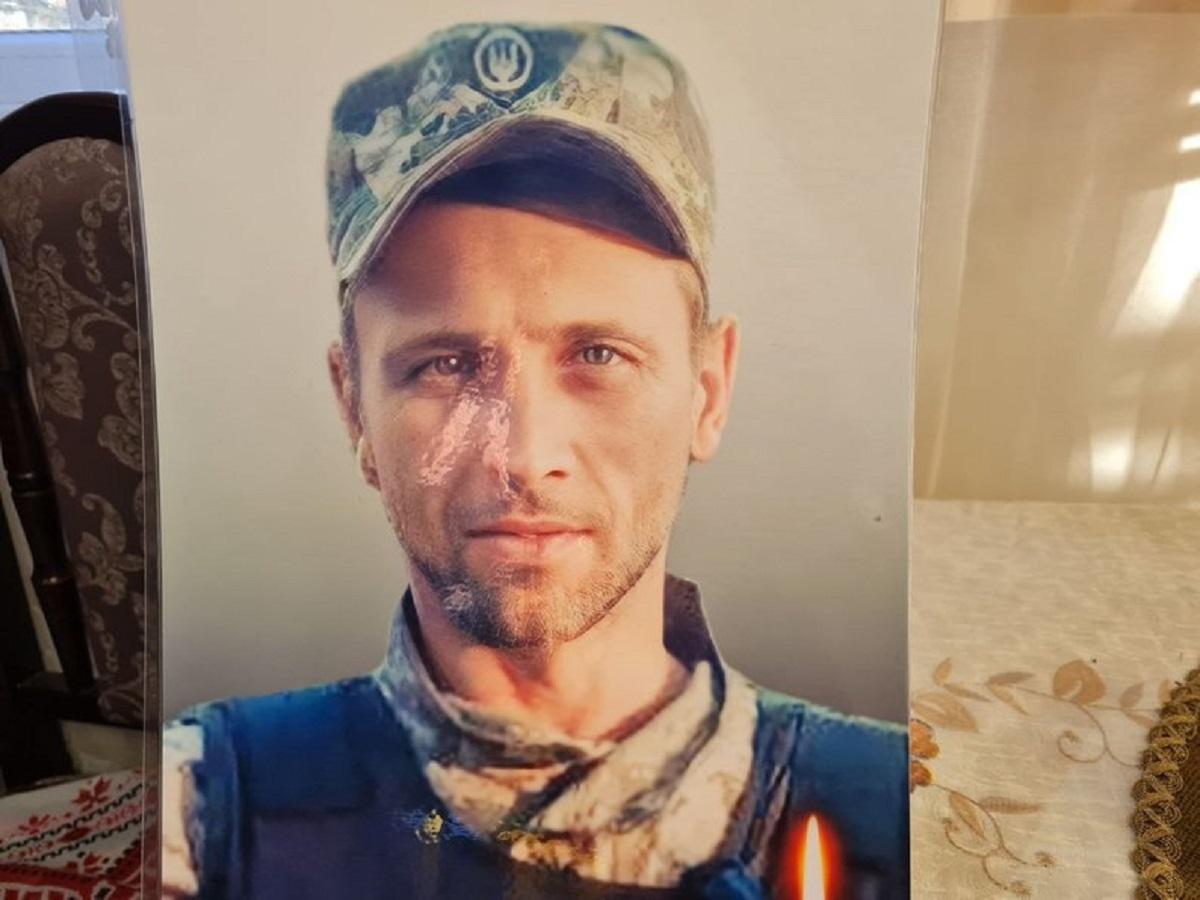 Роман Богодвид прослужив у війську всього 11 днів / фото Суспільного Роман Богодвид прослужив у війську всього 11 днів / фото Суспільного