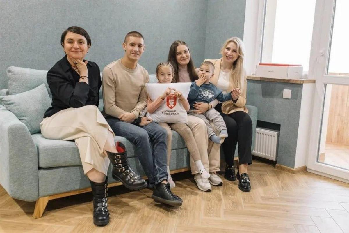 'Серце Азовсталі' придбає квартири оборонцям Маріуполя з інвалідністю 'Серце Азовсталі' придбає квартири оборонцям Маріуполя з інвалідністю