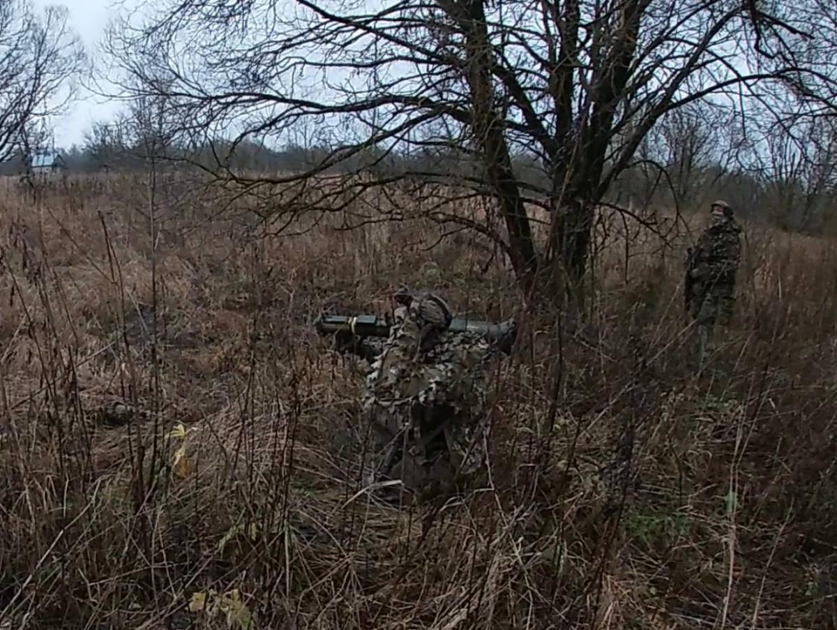 В РФ расстреляли автомобиль ФСБ / РДК В РФ расстреляли автомобиль ФСБ / РДК