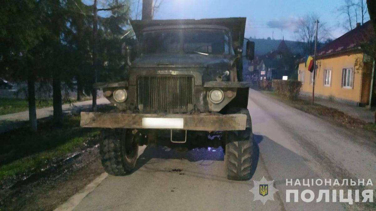 Смертельна ДТП сталася 9 листопада / фото поліції Закарпаття Смертельна ДТП сталася 9 листопада / фото поліції Закарпаття