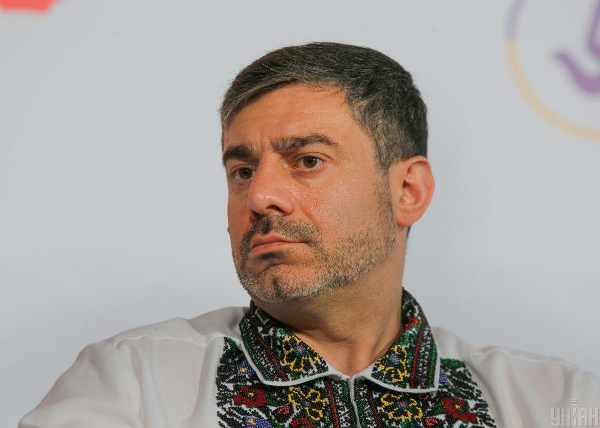 Недоброчесні нібито від імені цих працівників надсилали "прохання" позичити певну суму грошей / фото УНІАН Недоброчесні нібито від імені цих працівників надсилали "прохання" позичити певну суму грошей / фото УНІАН