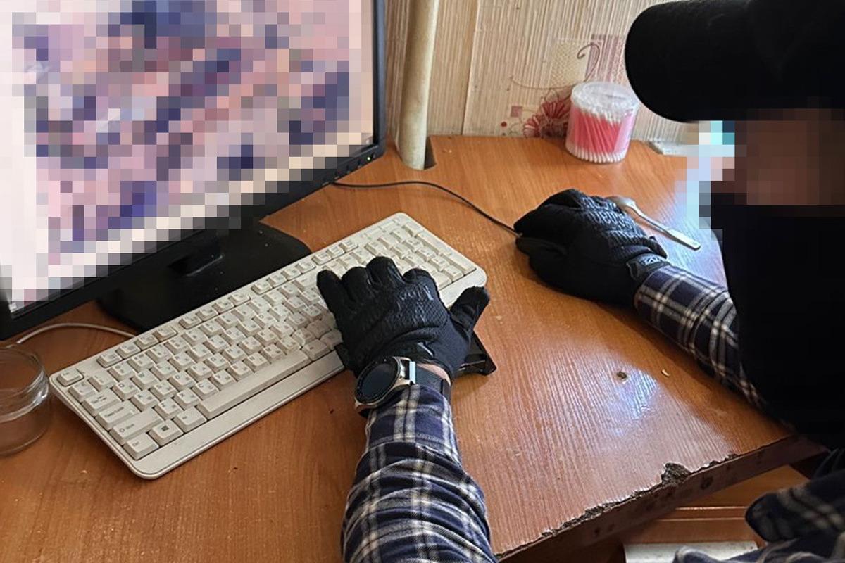 У Миколаєві затримали агента ФСБ РФ, який шпигував за аеродромами ЗСУ / фото ssu.gov.ua У Миколаєві затримали агента ФСБ РФ, який шпигував за аеродромами ЗСУ / фото ssu.gov.ua
