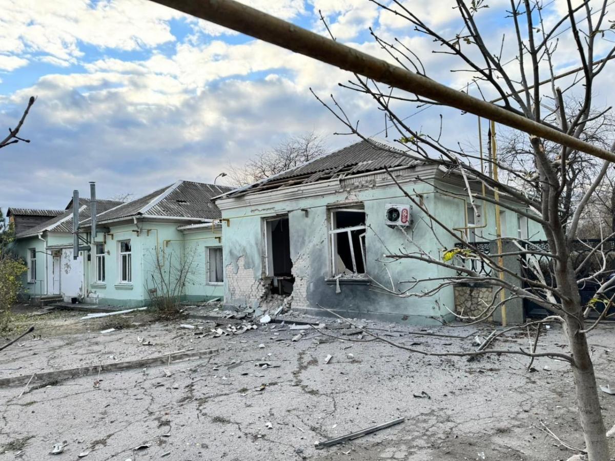 Росіяни вдарили по Білозерці на Херсонщині / фото Олександр Прокудін Росіяни вдарили по Білозерці на Херсонщині / фото Олександр Прокудін
