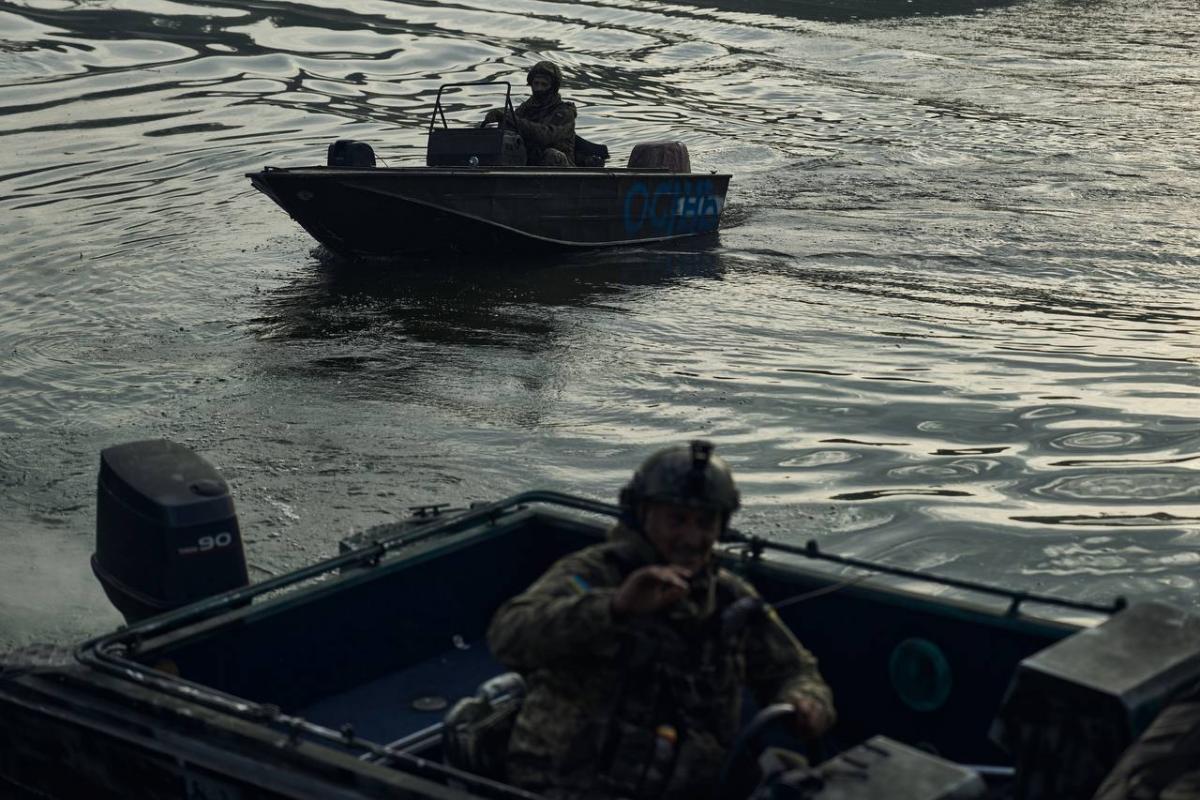 Сили оборони утримують позиції на Лівому березі Дніпра Херсонської області / фото libkos Сили оборони утримують позиції на Лівому березі Дніпра Херсонської області / фото libkos