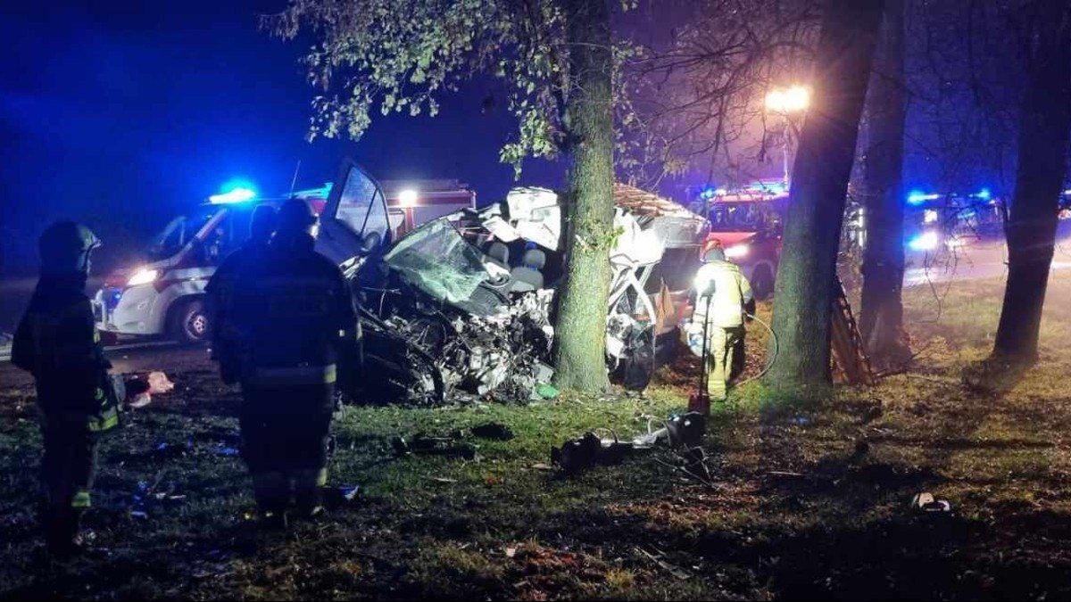 У Польщі в ДТП потрапив автобус з українцями / facebook.com/Hrubieszow998 У Польщі в ДТП потрапив автобус з українцями / facebook.com/Hrubieszow998