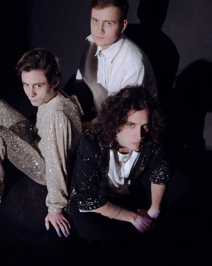 Хейт - найгірша сторона публічних професій, - гурт / instagram.com/ziferblat_band Хейт - найгірша сторона публічних професій, - гурт / instagram.com/ziferblat_band