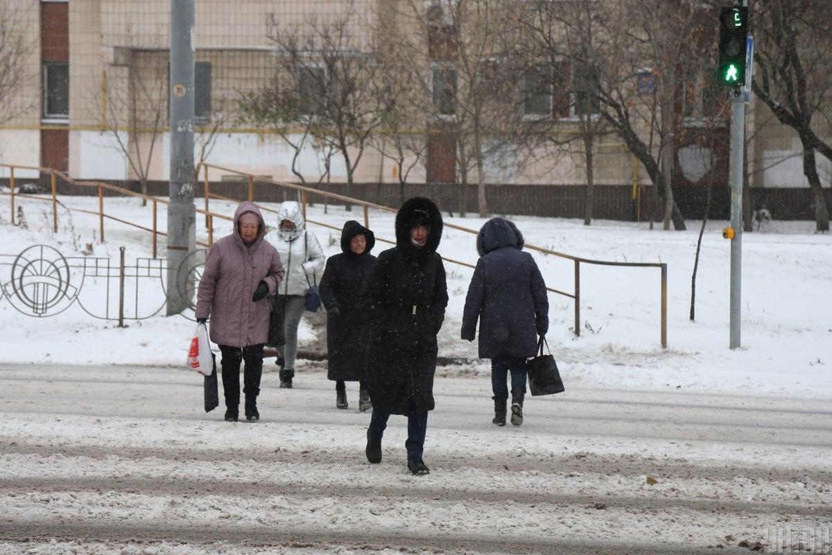22 ноября в столице днем будут мокрый снег и дождь / фото УНИАН, Виктор Ковальчук 22 ноября в столице днем будут мокрый снег и дождь / фото УНИАН, Виктор Ковальчук