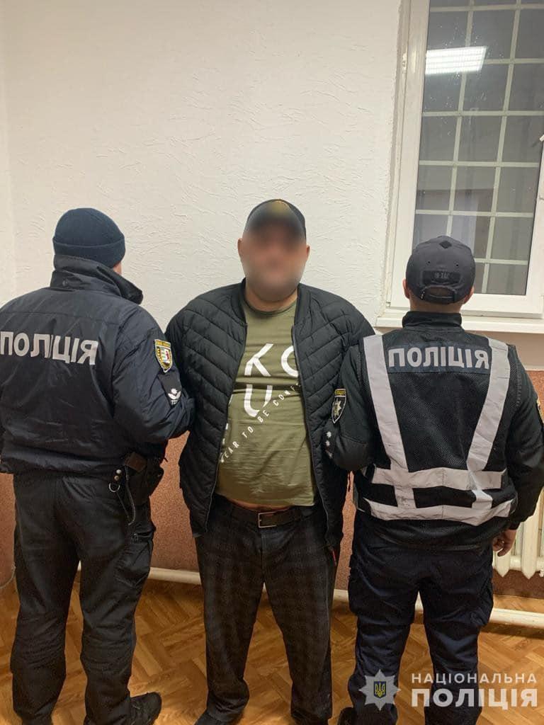 Задержанный / facebook.com/UA.ZakarpattyaPolice Задержанный / facebook.com/UA.ZakarpattyaPolice