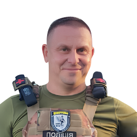 "На понад тисячу мешканців в Авдіївці працює один лікар, немає ні "швидкої", ні рятувальників", – поліцейський з "Білих янголів" Геннадій Юдін