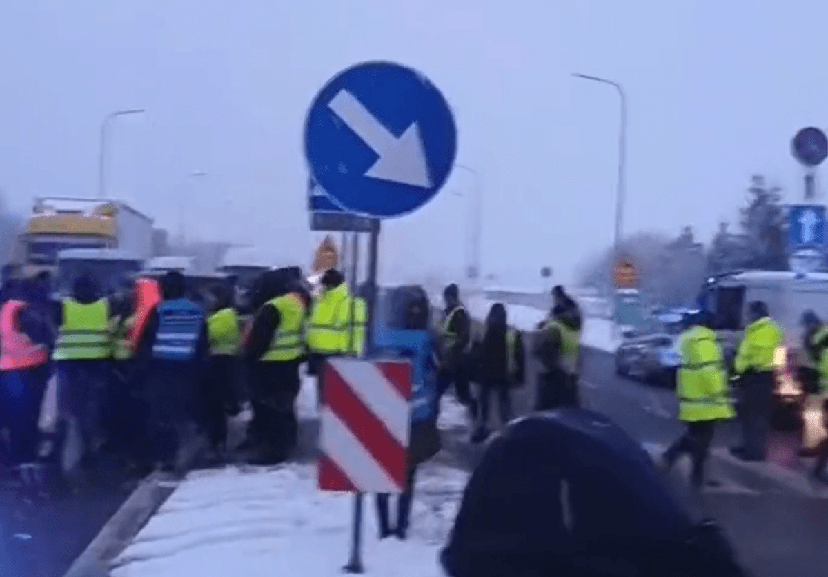 Україеські водії протестували у Перемишлі / Скриншот Україеські водії протестували у Перемишлі / Скриншот