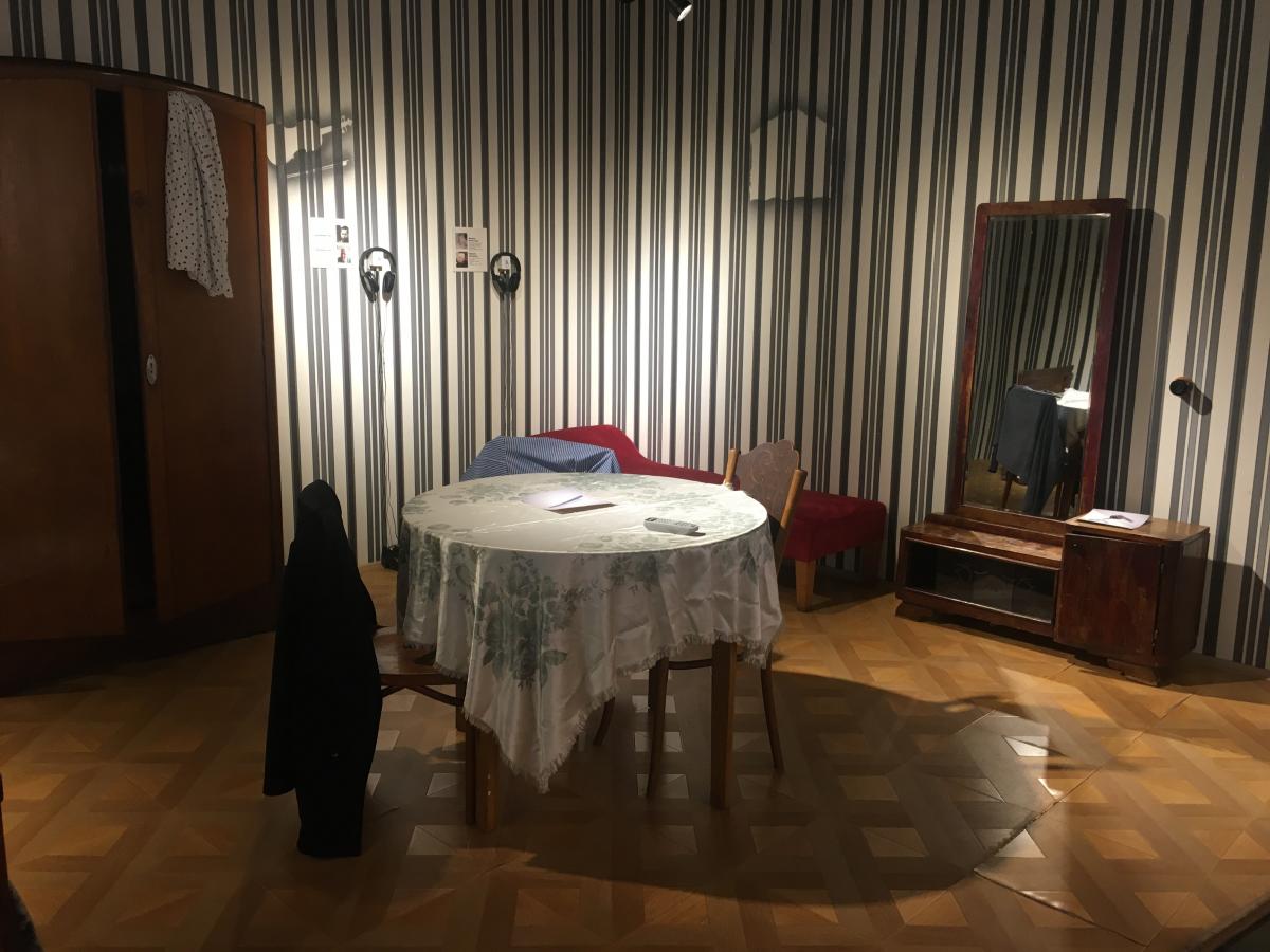 Кімната пересічного львів'янина / Фото Мирослави Бзікадзе