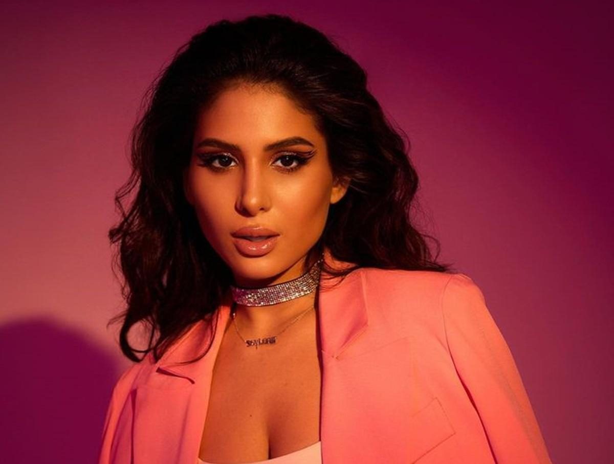 Олар тобырдың ішінен шықпай, есекке сұқпалады