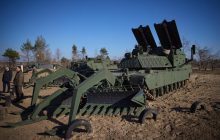 Украина тайно получила американские штурмовые машины M1150 ABV на базе Abrams, - СМИ