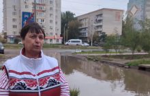 "Мы утопаем" : в Астрахани люди мечтают о "фекальном катке"