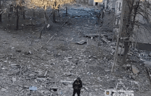 В Авдеевке спасатели извлекли из-под завалов многоэтажки тела двух человек (видео)