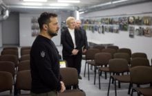 Зеленский посетил Херсон: ознакомился со строительством укрытий (видео)