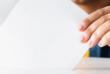 Демократія під загрозою в усьому світі: аналітики попередили про небезпеку