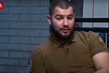 Заламати руки, загрузити в автозак: командир штурмовиків різко висловився про примусову мобілізацію