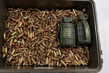 Офицеру, который подарил гранаты помощнику Залужного, сообщено о подозрении