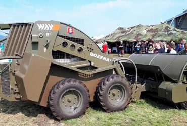 Словакия передаст Украине две машины для разминирования, но не будет давать оружие