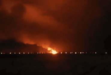 У Росії та Криму знову бавовна: у мережу потрапили відео з пожежею та вибухами