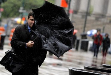 Погрелись, пора померзнуть: синоптик прогнозирует мощное ненастье в Украине