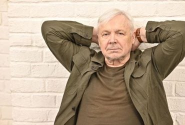 Актор-путініст заявив, що українці накинулися з кулаками на його дочку через російську мову