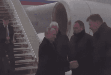 На саммит ОДКБ в Минск прибыл двойник Путина: в сети указали на детали (видео)