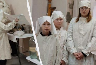 У Росії дітям провели урок мужності з закривавленими манекенами (фото)