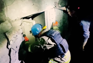 РФ совершила авиаудар по Торецку: есть жертва и пострадавшие (видео)