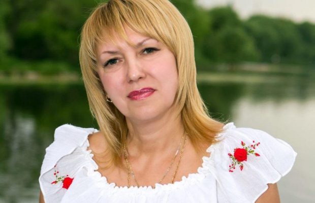 "Россия хочет много жертв. Расслабляться нельзя", - таролог Елена Бюн