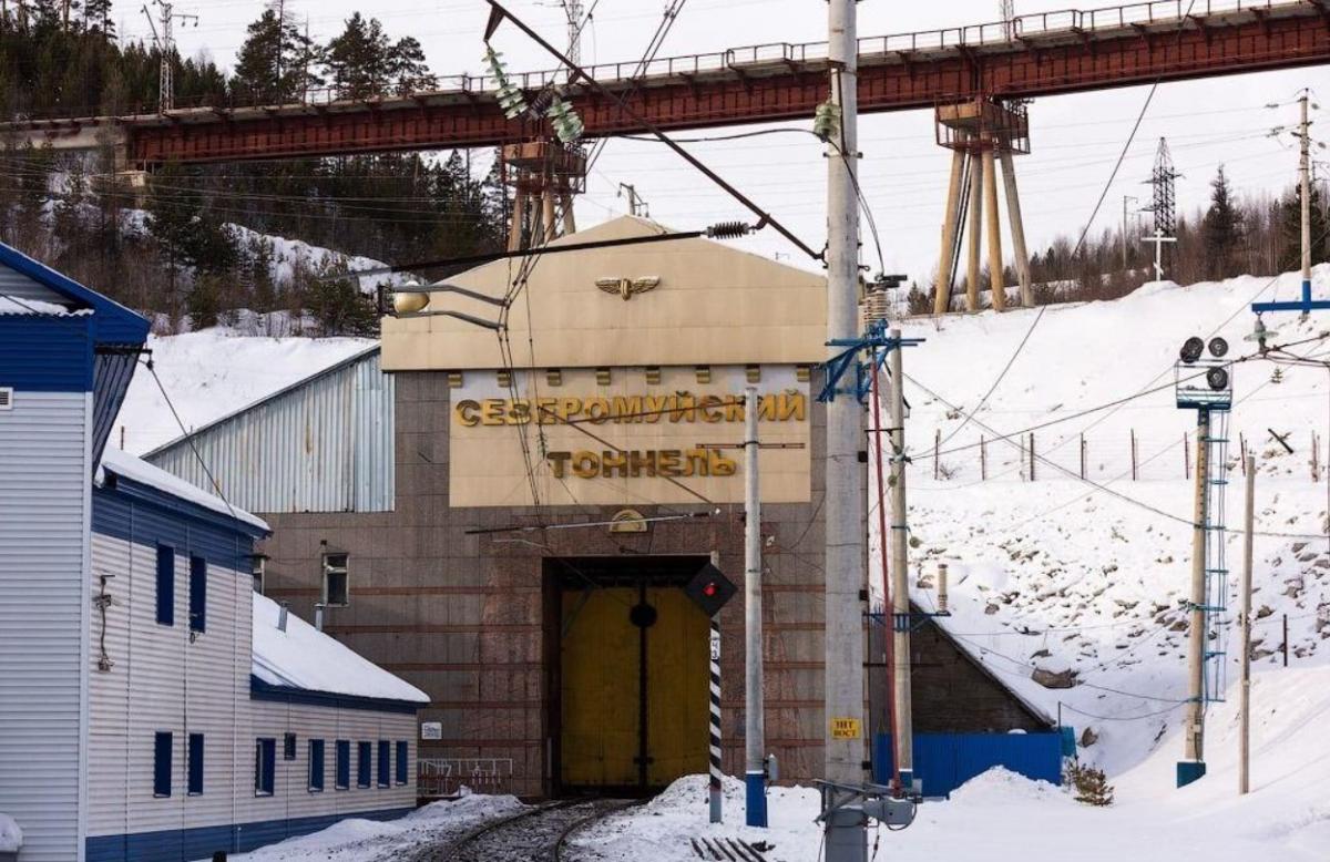 У Росії отпределилися, що сталося в залізничному тунелі в Бурятії / фото джерела УНІАН У Росії отпределилися, що сталося в залізничному тунелі в Бурятії / фото джерела УНІАН