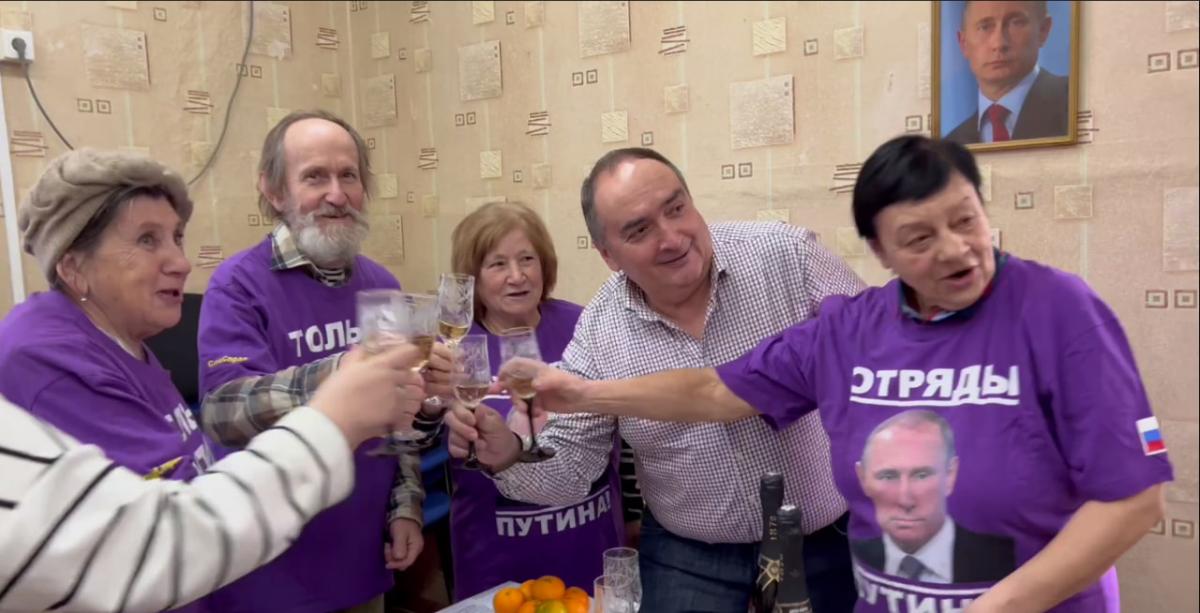 "Отряды Путина" рассмешили новым роликом / скриншот "Отряды Путина" рассмешили новым роликом / скриншот