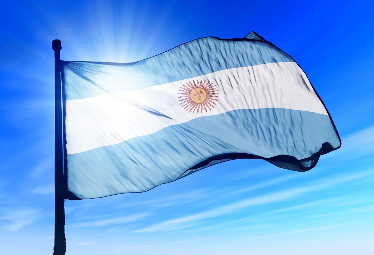 The strengthening of the currency is felt in Argentina as prices in dollars rise / photo depositphotos.com