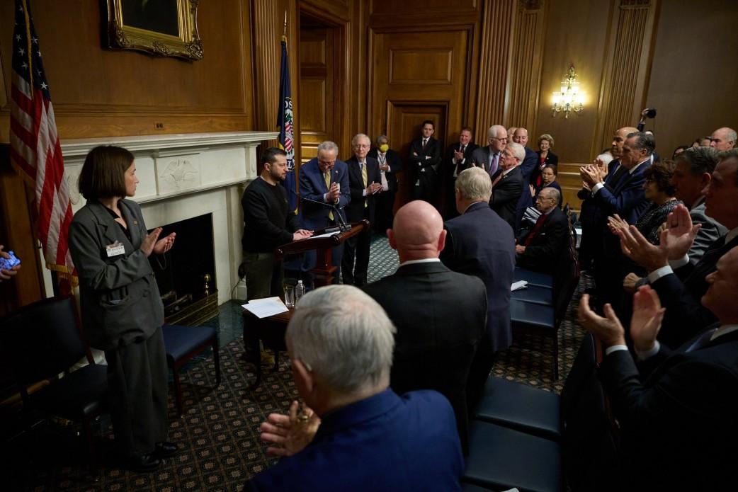 Зеленський зустрівся із сенаторами США / фото president.gov.ua Зеленський зустрівся із сенаторами США / фото president.gov.ua