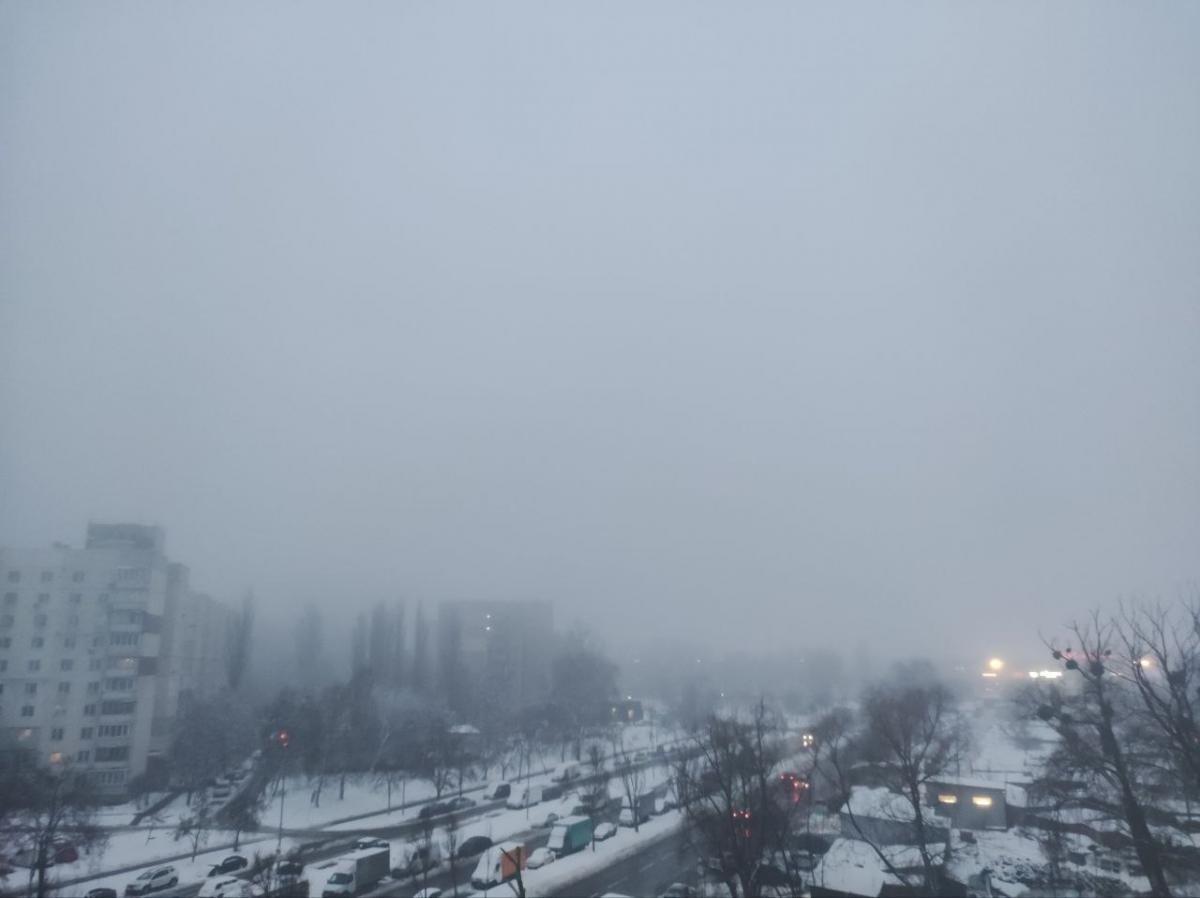 Укргідрометцентр попереджає про туман у Києві/ фото УНІАН, Марина Григоренко Укргідрометцентр попереджає про туман у Києві/ фото УНІАН, Марина Григоренко