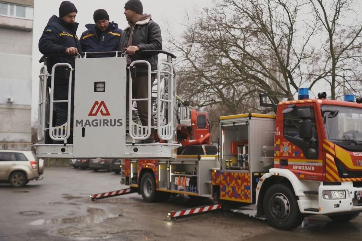 Автопарк рятувальників Миколаївської області отримав ще одну автодрабину від Magirus / фото прес-служби компанії Автопарк рятувальників Миколаївської області отримав ще одну автодрабину від Magirus / фото прес-служби компанії
