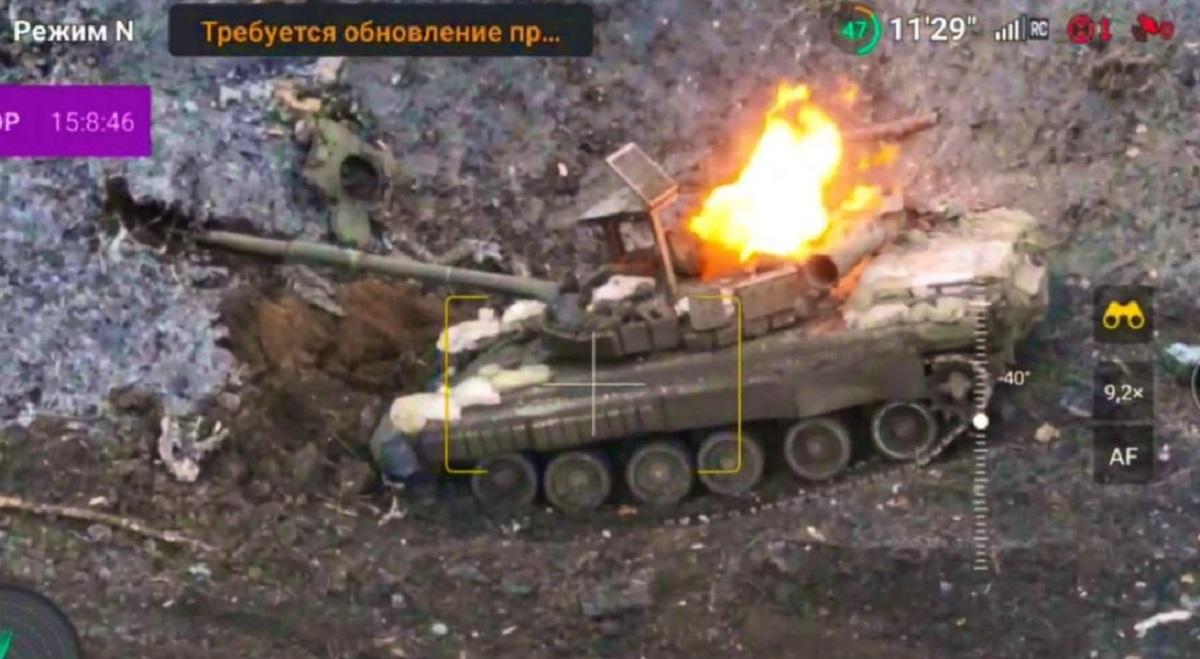 Возле Водяного увеличивается кладбище российской техники / фото Телеграм-канал Александр Коваленко Возле Водяного увеличивается кладбище российской техники / фото Телеграм-канал Александр Коваленко