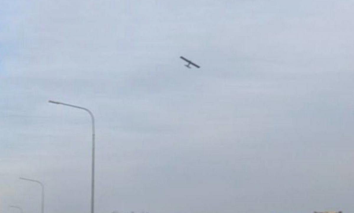 БПЛА - классический барражирующий боеприпас с возможностью управления / скриншот