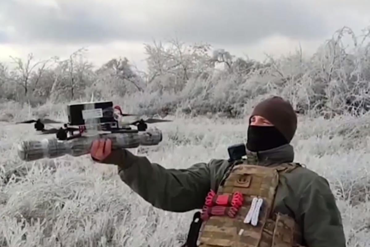 Small, fast and maneuverable, FPV drones can pinpoint the weak spot on an enemy target / screenshot